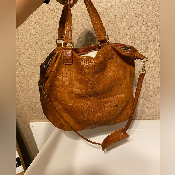 Clare Vivier Crocodile-Embossed Lambskin Satchel Bag. - Picture 2 of 3